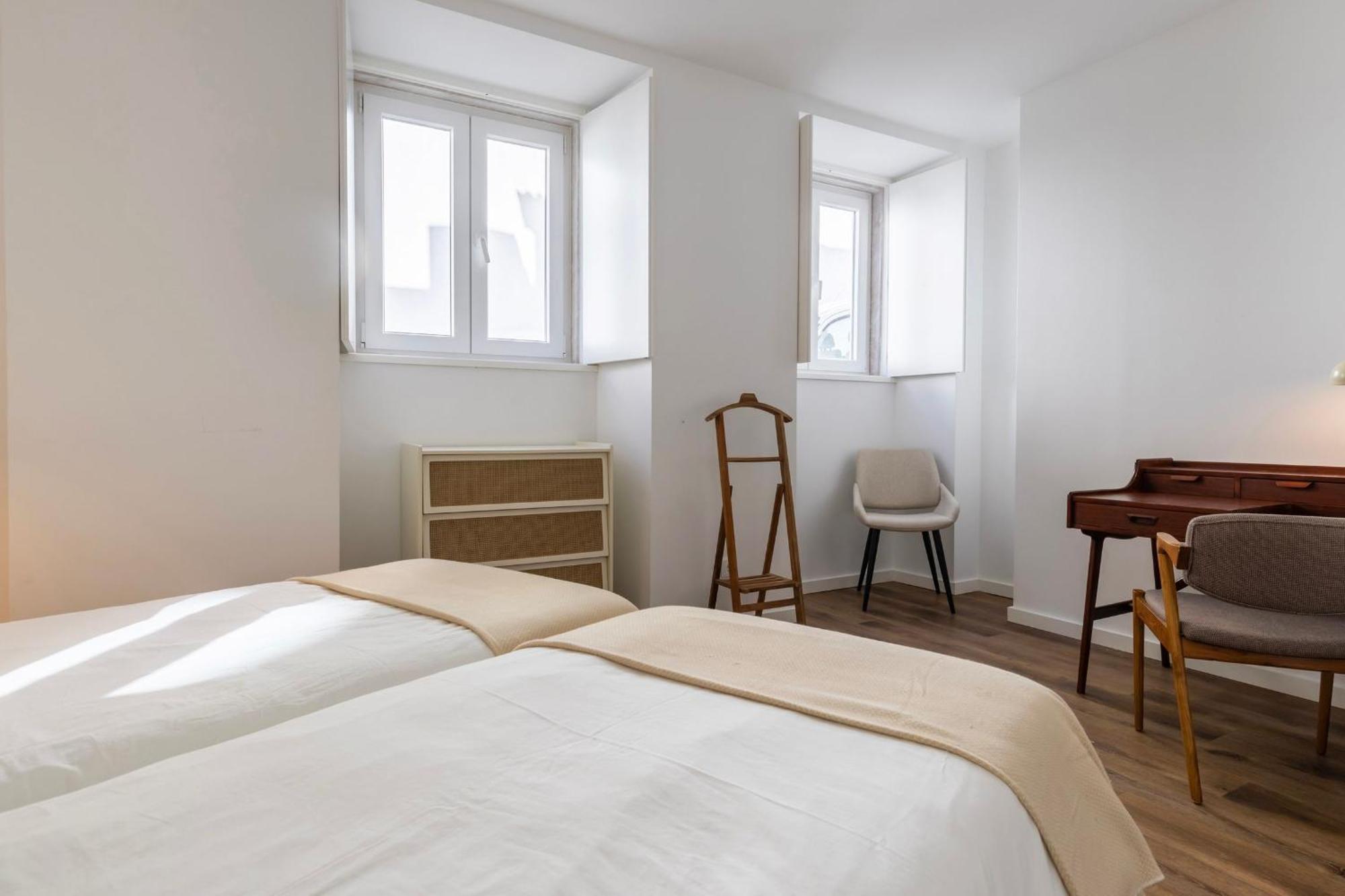 2bdr Cozy In Graca By Lovelystay